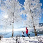 Zell Am 4*