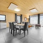 Zell Am 4*