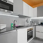 Zell Am 4*