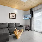 Aparthotel Zell Am 4*