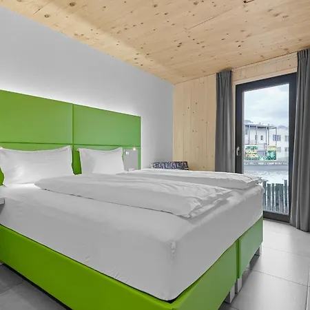 Apartmanhotel Zell Am 4*