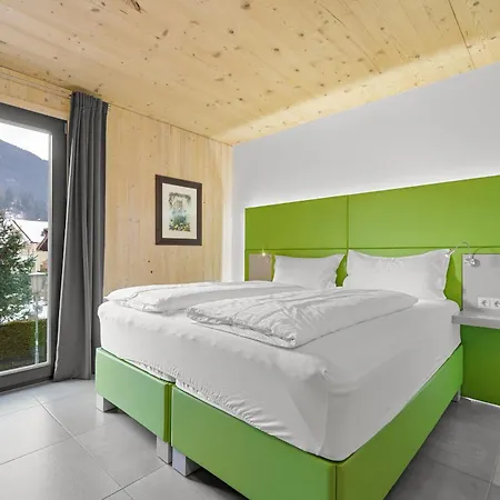 Zell Am Апарт-отель 4*