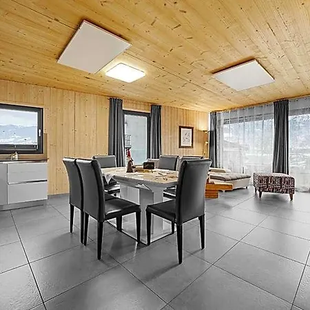 Zell Am Aparthotel 4*